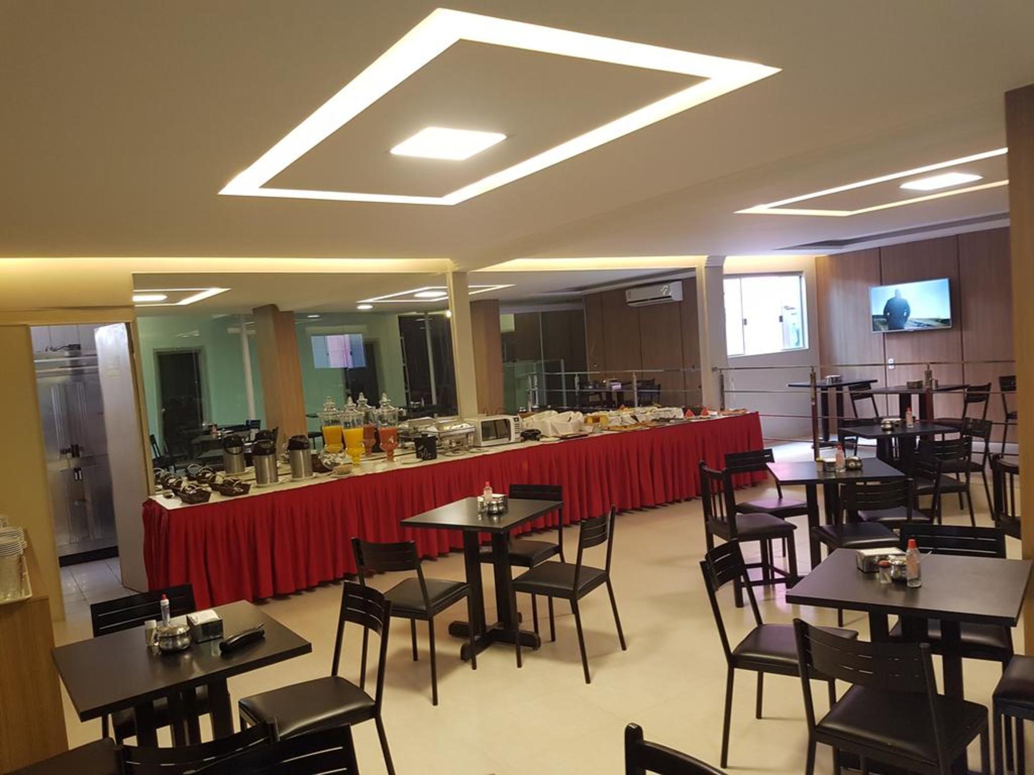 Oft Place Hotel Гояния Экстерьер фото