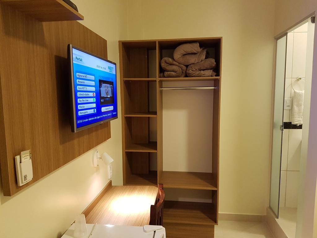 Oft Place Hotel Гояния Экстерьер фото