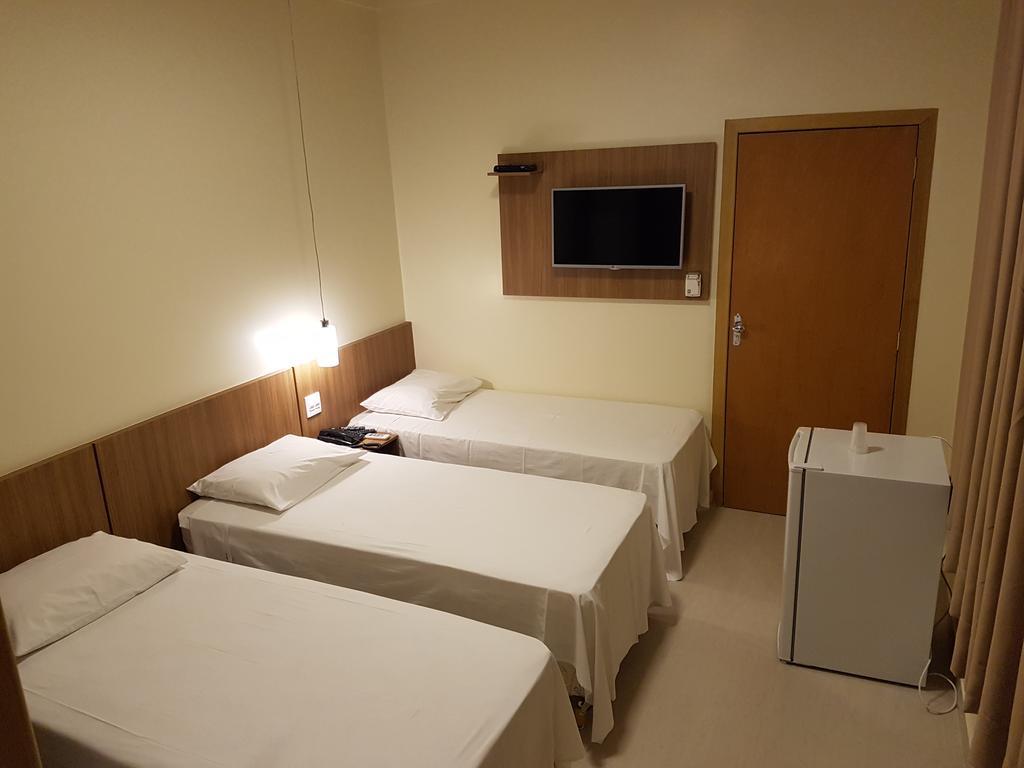 Oft Place Hotel Гояния Экстерьер фото