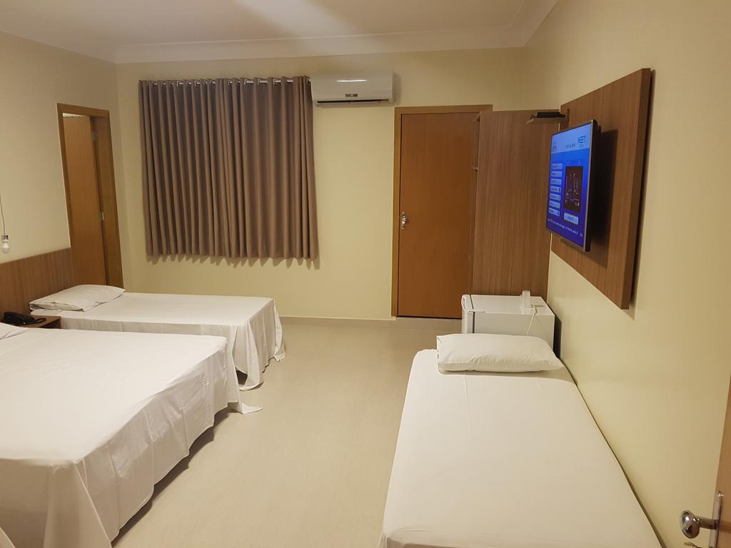 Oft Place Hotel Гояния Экстерьер фото