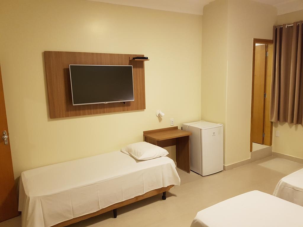 Oft Place Hotel Гояния Экстерьер фото