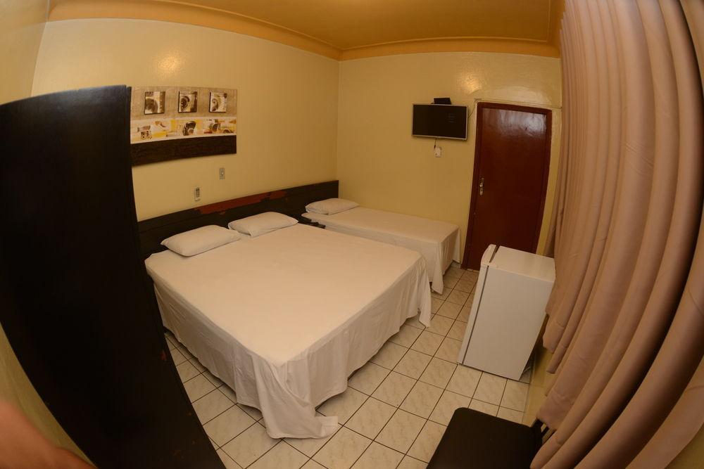 Oft Place Hotel Гояния Экстерьер фото